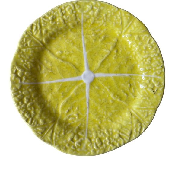 SECLA PORTUGAL Vintage Yellow Cabbage Leaf Serving Bowls and Small Plate - Picture 6 of 10
